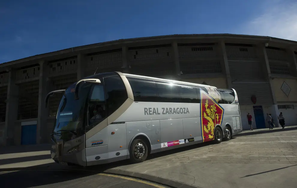 Salida del Real Zaragoza hacia Miranda