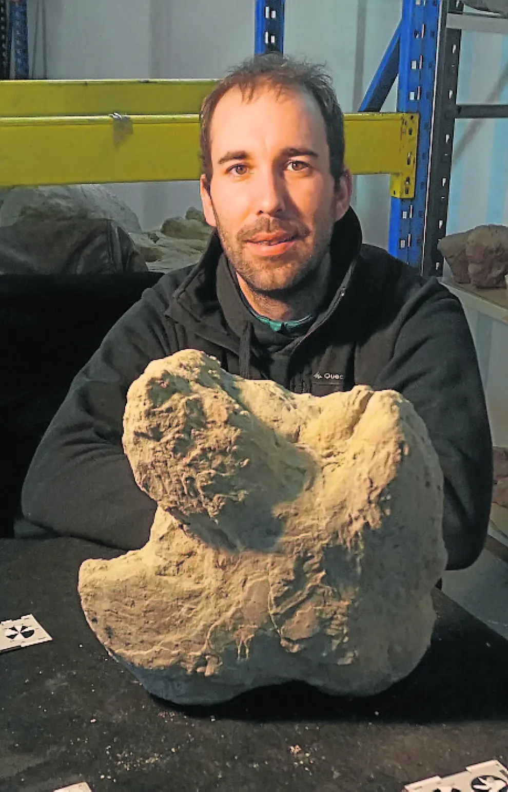 Diego Castanera. Un profesor le hizo soñar con ser geólogo y ahora estudia pisadas de dinosaurios en Múnich (Alemania).