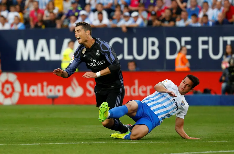 El Real Madrid gana la Liga en Málaga