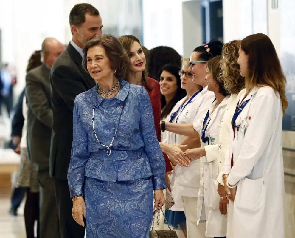 Felipe VI homenajea a la reina Sofía por su "compromiso" social