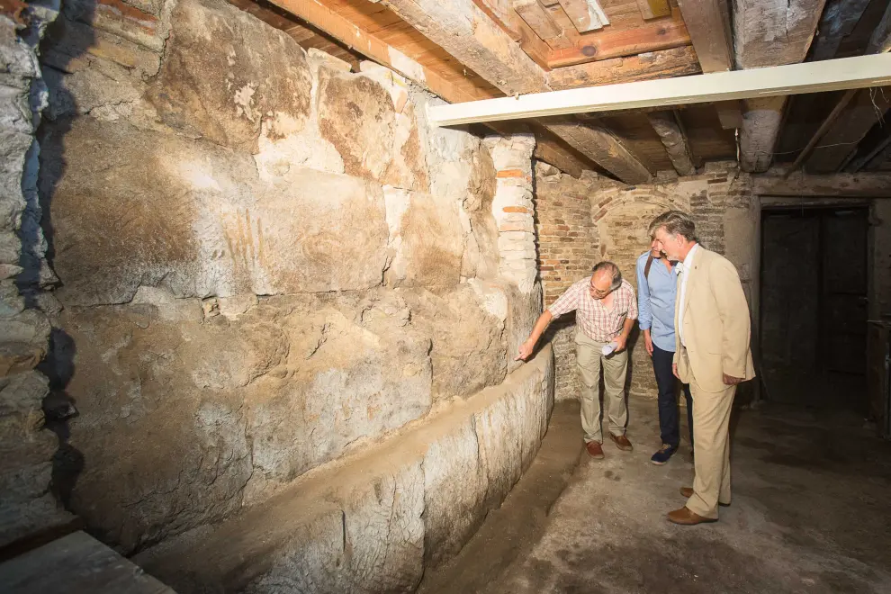 Nuevo tramo de la muralla romana descubierto en Zaragoza