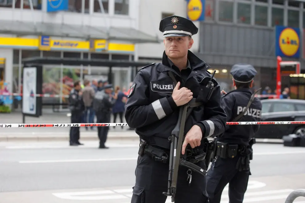 Un muerto y tres heridos tras un ataque con cuchillo en Hamburgo