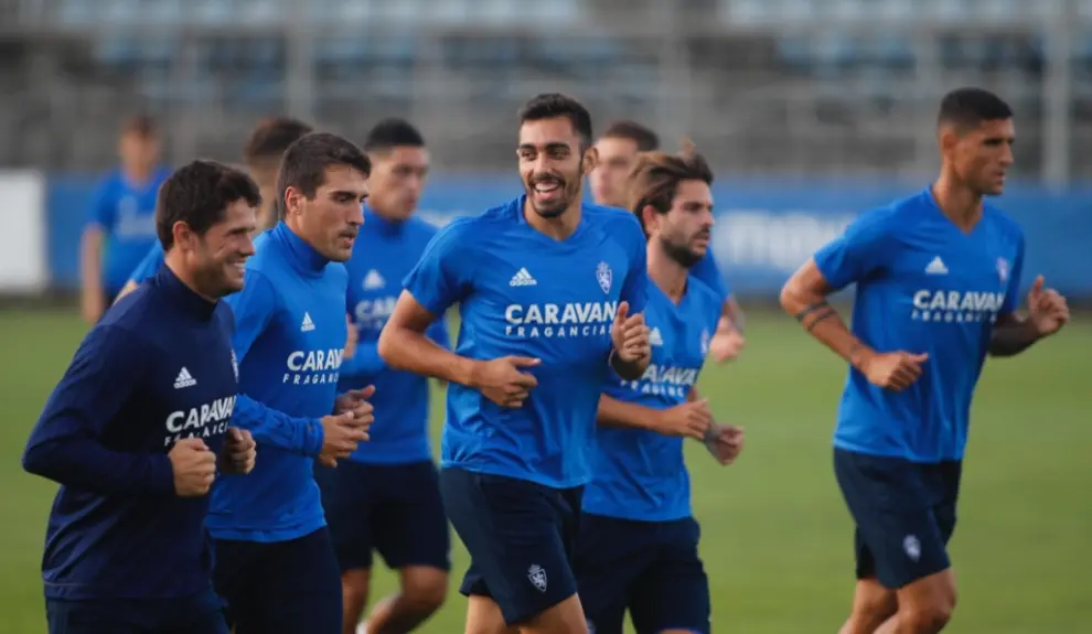 El Real Zaragoza vuelve al trabajo con la mente puesta en Córdoba