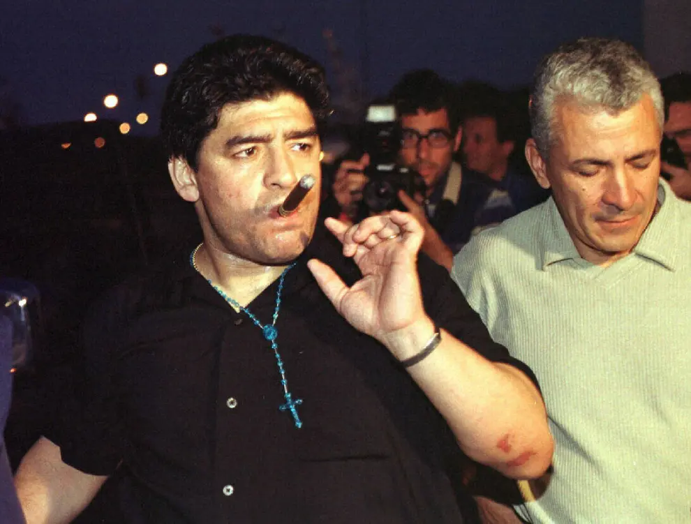 Las mejores fotos de los 20 años de Maradona como exfutbolista