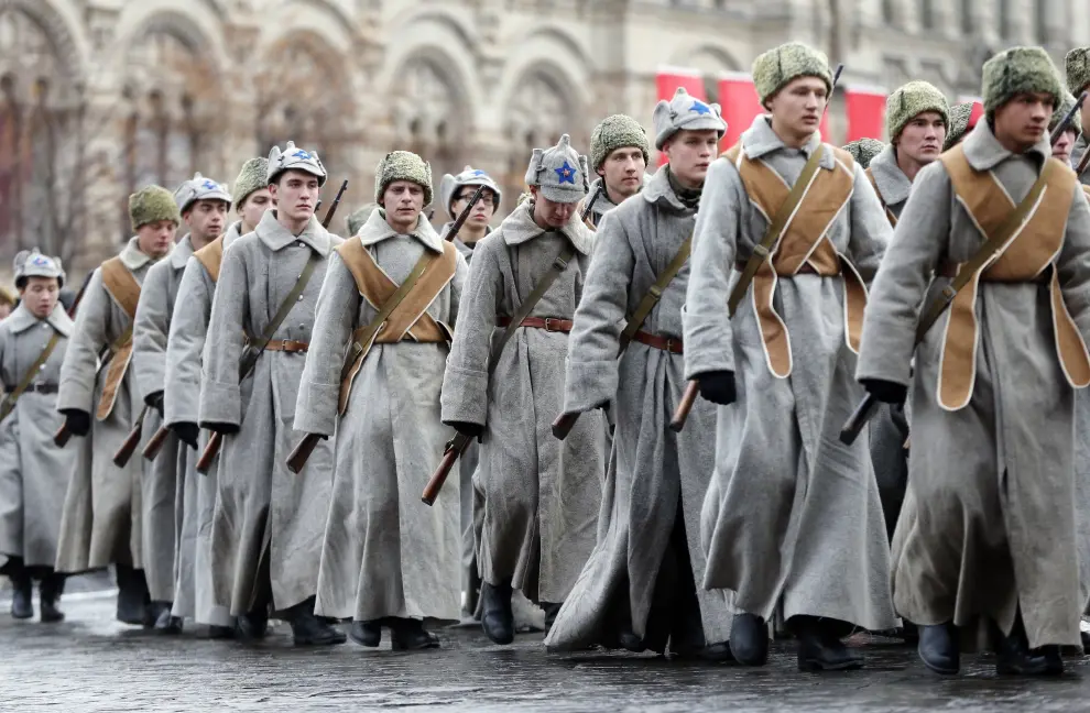 Conmemoran con un desfile en la plaza Roja la histórica parada militar de 1941