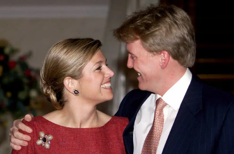 En marzo de 2001 fue el turno del príncipe Felipe de Bélgica, que hizo oficial su compromiso con la argentina Máxima Zorreguieta.