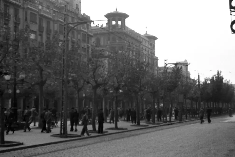 El paseo de la Independencia a mediados del siglo XX.