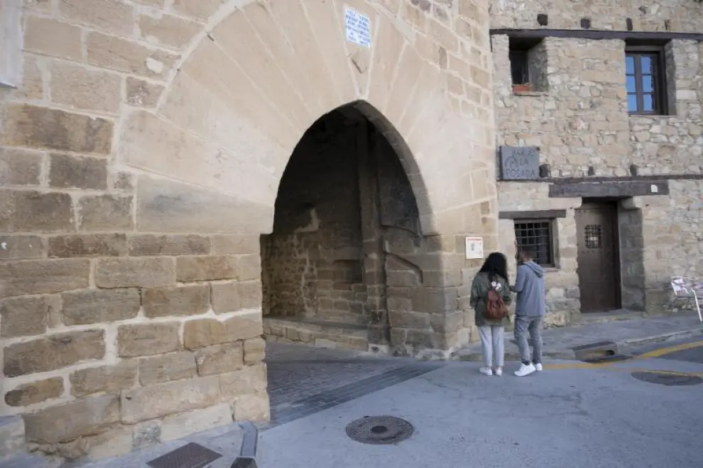 Portal de San Antonio de acceso al casco antiguo.