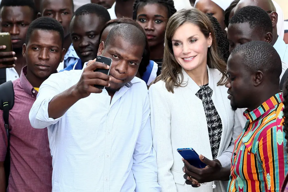 La reina Letizia visita Senegal.