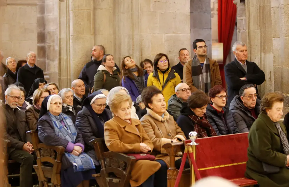 Vigilia en Santiago por las ofensas al Apóstol y a la Virgen del Pilar