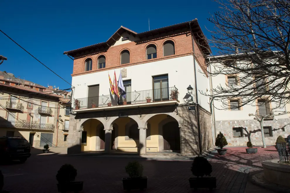 El Ayuntamiento, en la plaza de Eugenio Martín.
