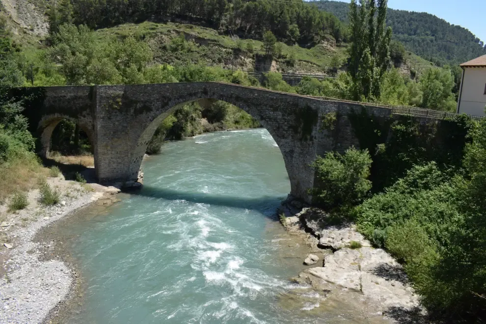 Puente de Besians.