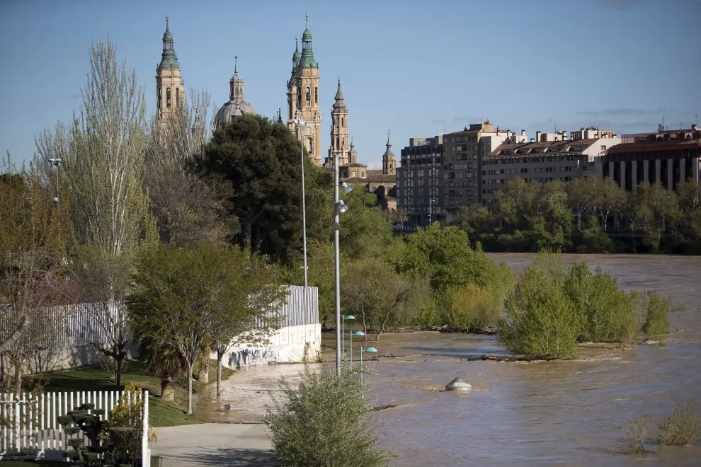 El río Ebro y sus afluentes este jueves