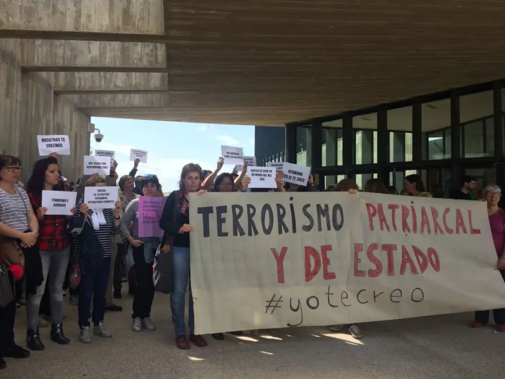 Concentración en Huesca contra la sentencia a los miembros de La Manada