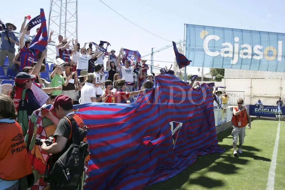 La SD Huesca asciende a Segunda División ante el Écija el 15 de junio de 2008 | Rafael Gobantes
