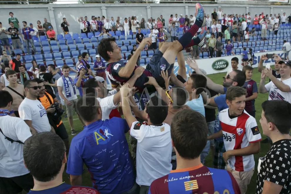Partido de la fase de ascenso a Segunda División entre la SD Huesca y el Huracán Valencia. El Huesca ascendió el 28 de junio de 2015 | Rafael Gobantes