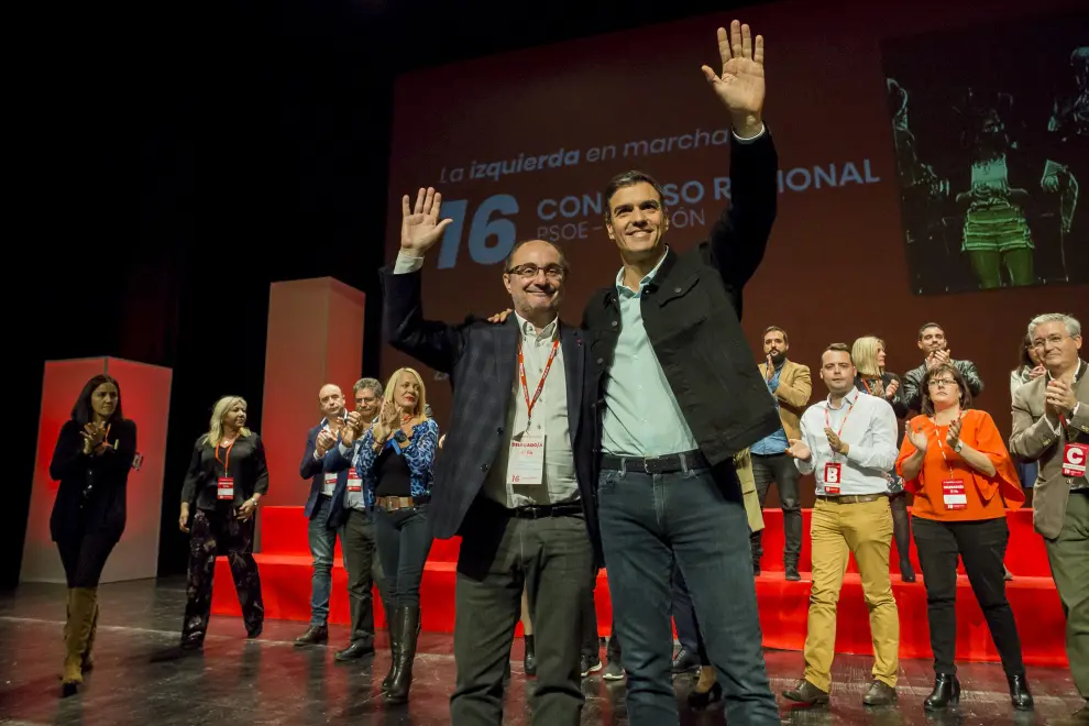 Clausura del XVI Congreso del PSOE Aragón celebrado en Zaragoza el 5 de noviembre de 2017, con la presencia de Pedro Sánchez.