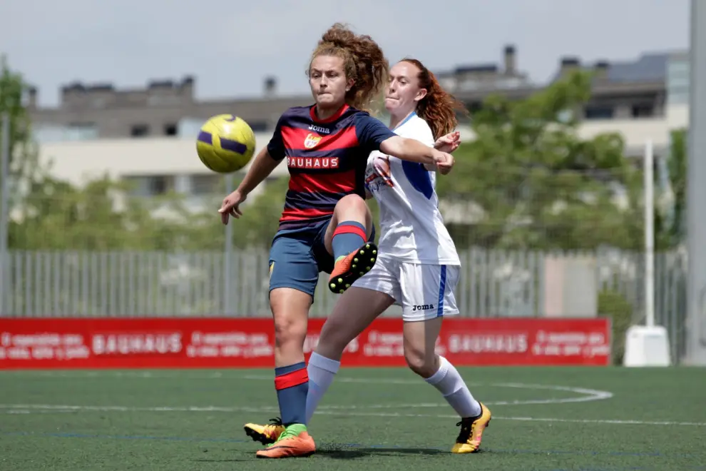 Fútbol. Femenino- Oliver vs. Calatayud