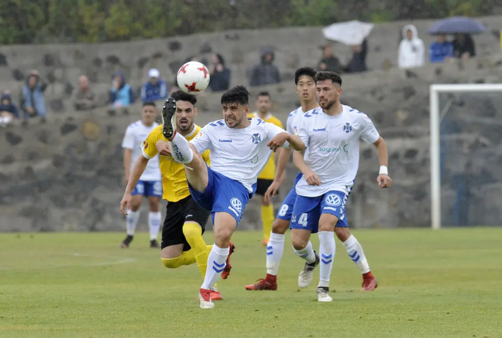 Fútbol. Play off de ascenso a Segunda División B. Tenerife B vs. Ejea