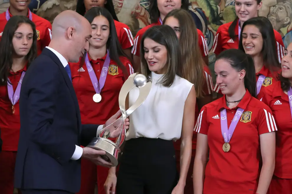 Recepción de la Reina Letizia a las jugadoras de la selección sub-17