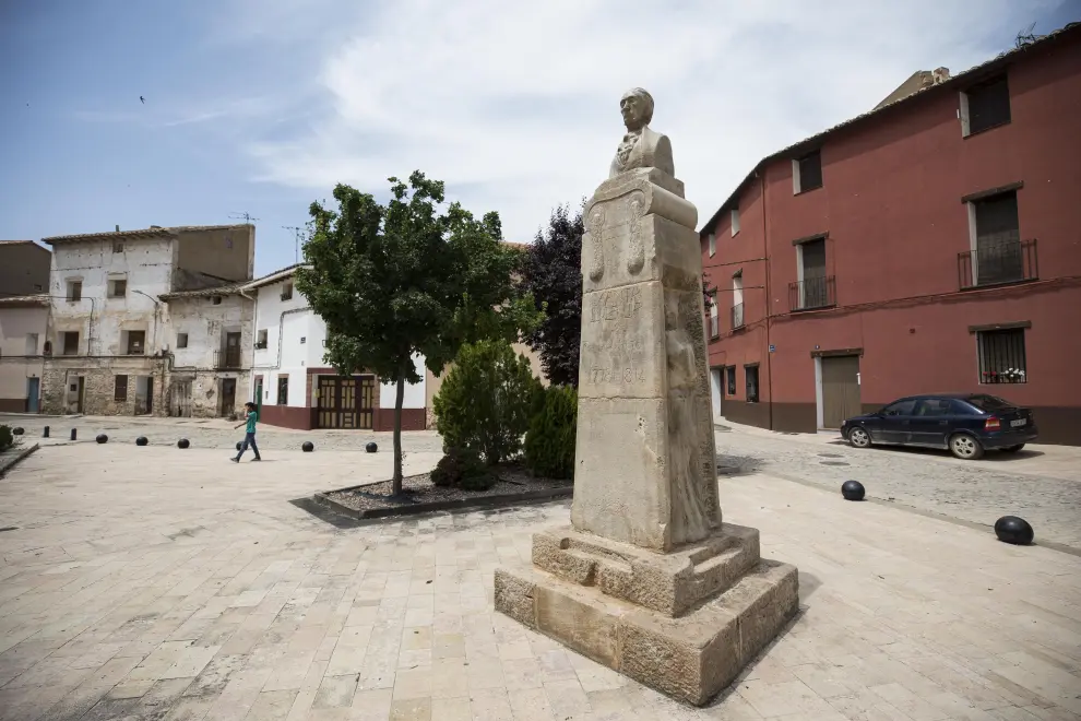 Estatua de Isidoro de Antillón