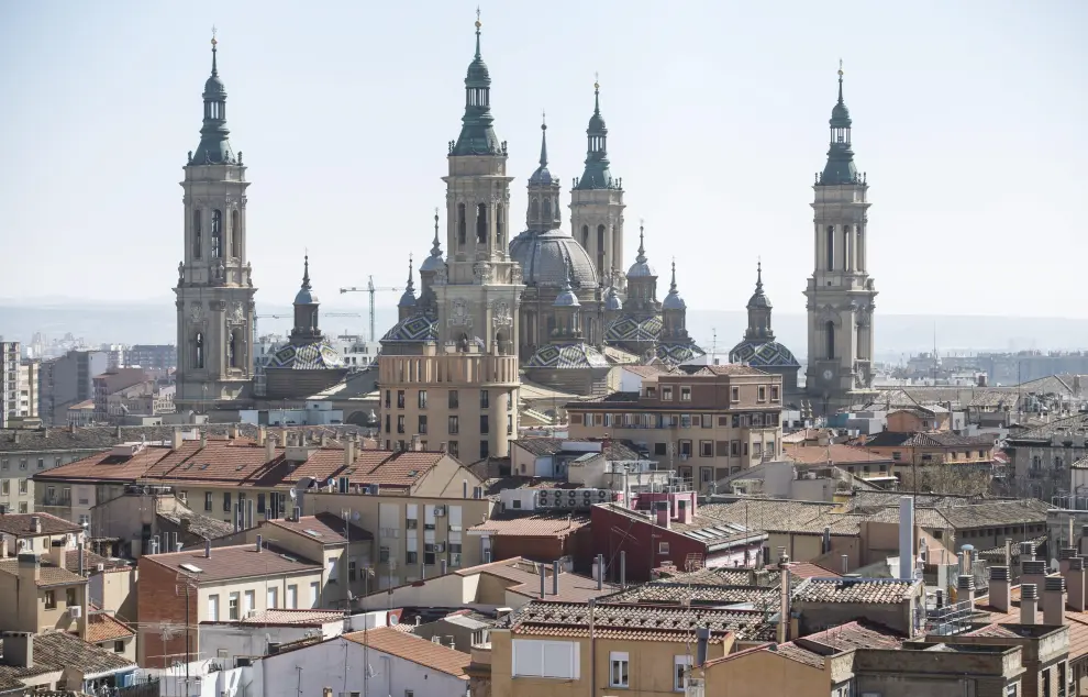 Vistas de la basílica del Pilar de Zaragoza