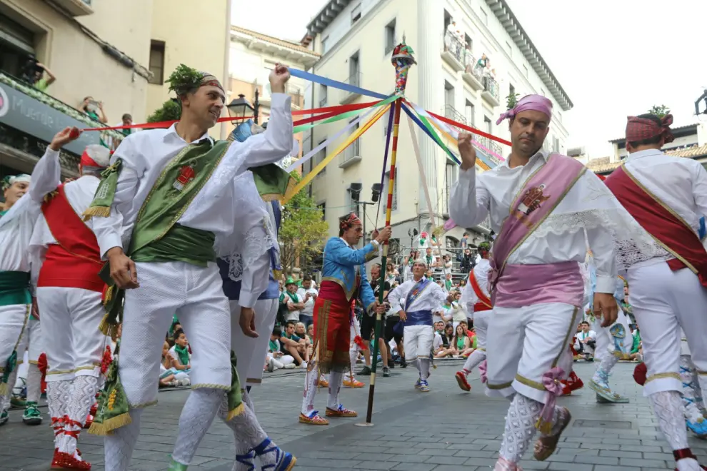 Los Danzantes de Huesca