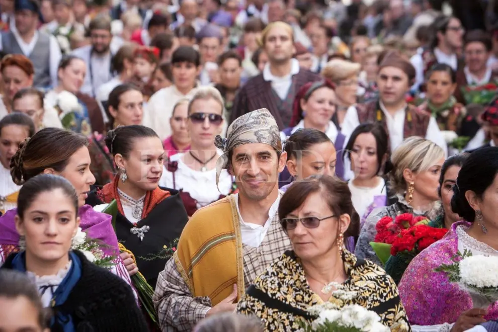 Ofrenda a la Virgen del Pilar de 2013