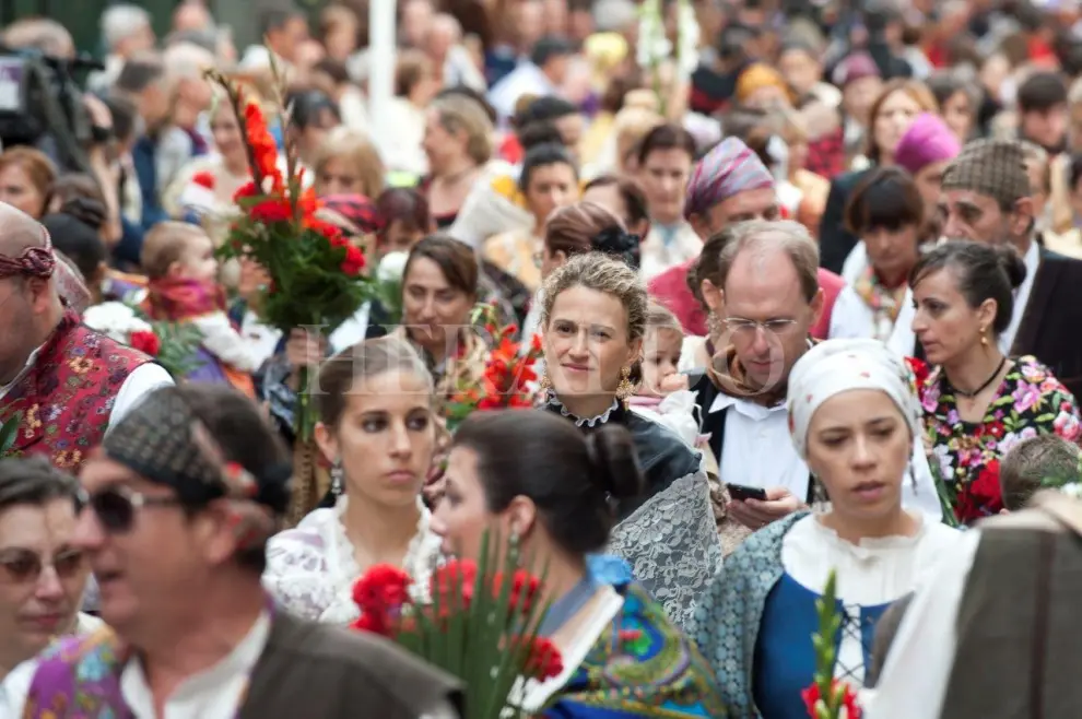 Ofrenda a la Virgen del Pilar de 2012