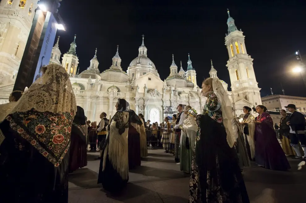 La Basílica, nocturna, disfruta del Rosario de Cristal de 2014
