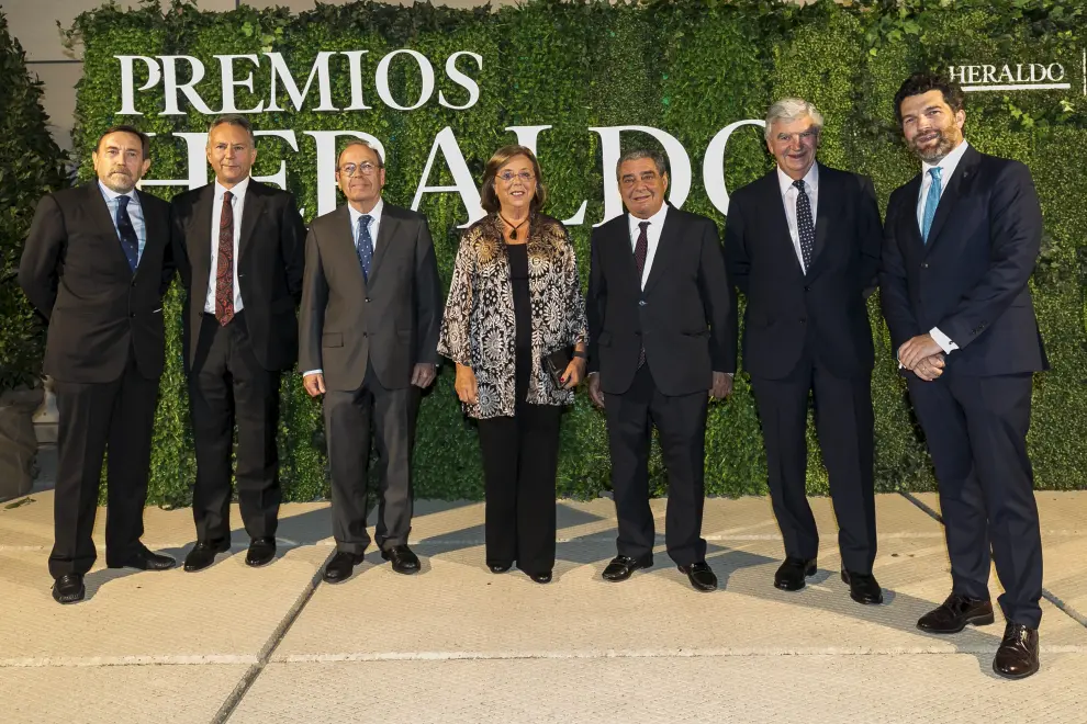 Luis Colina, José Joly, Virgilio Sagüés, Alicia Villar, Augusto Delkáder, Santiago Bergareche e Íñigo de Yarza.