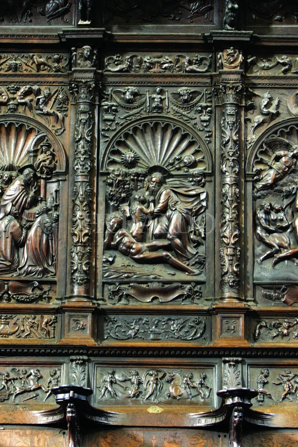 El coro de la basílica del Pilar de Zaragoza, en fotos