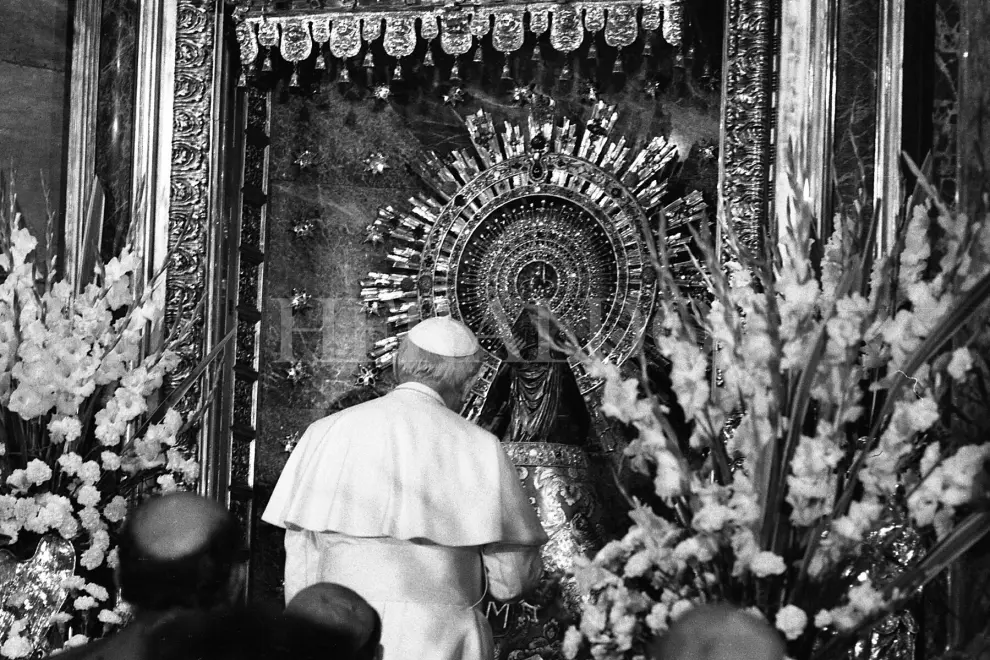 Primera visita del Papa Juan Pablo II a la basílica del Pilar de Zaragoza el 6 de noviembre de 1982