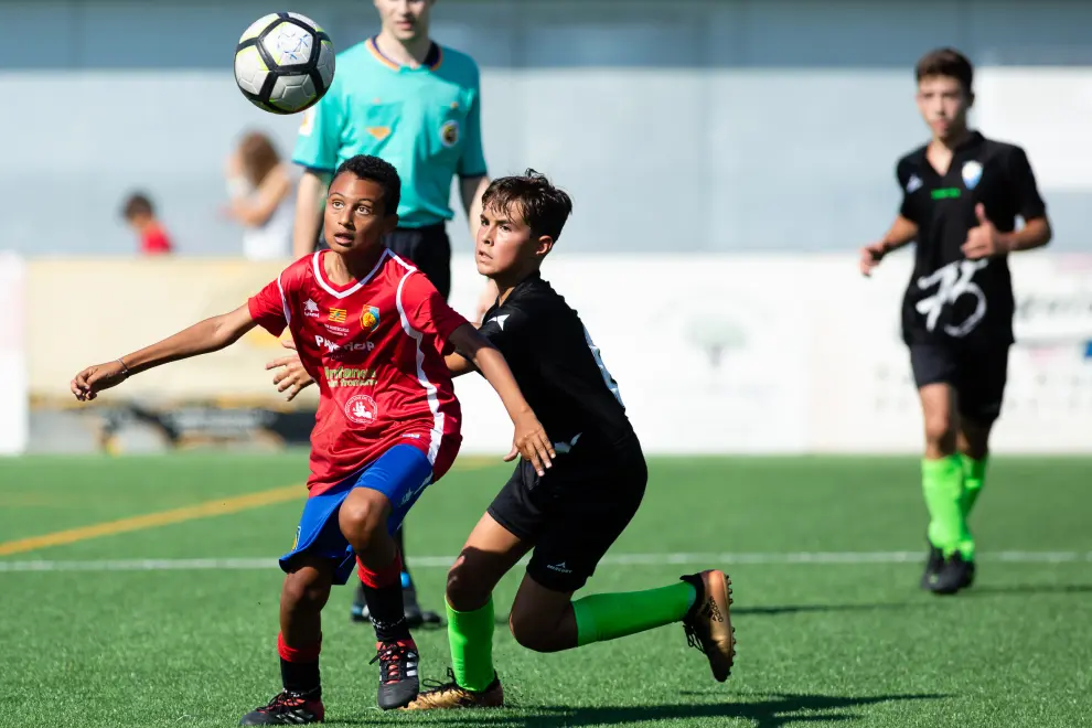 Fútbol. DH Infantil- Montecarlo vs. Teruel.