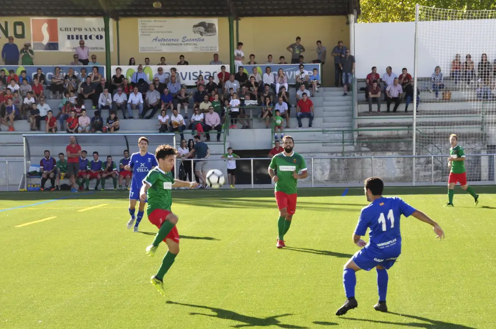Fútbol. Regional Preferente- Jacetano vs. Peña Ferranca.