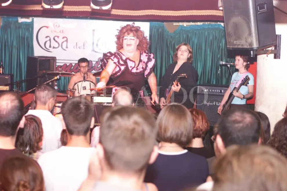 De marcha en 2018 por los bares y discotecas de la Zaragoza de los 90