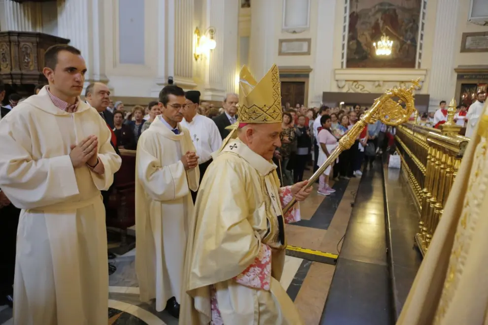 Misa Pontifical y procesión de la Virgen del Pilar