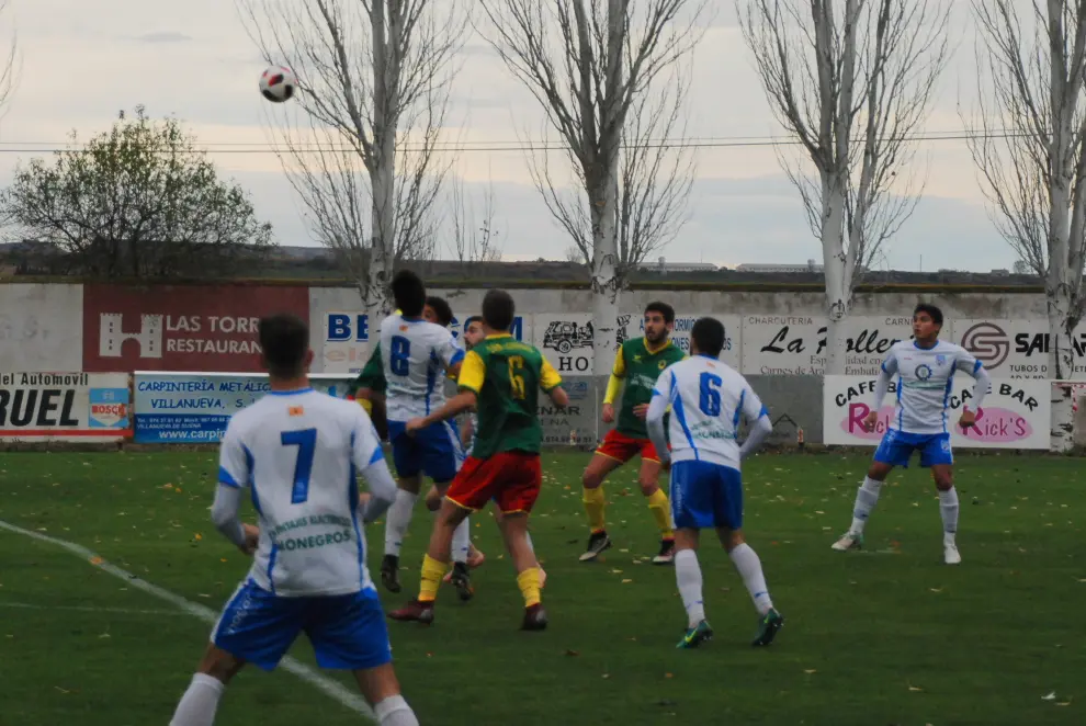 Fútbol. Tercera División- Sariñena vs. San Lorenzo.