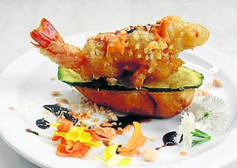 Mejor tapa mediterránea. El ganador en este apartado fue la Cafetería Servet, de la capital aragonesa, con su propuesta de 'Gambón rebozado con bacon en tempura'.
