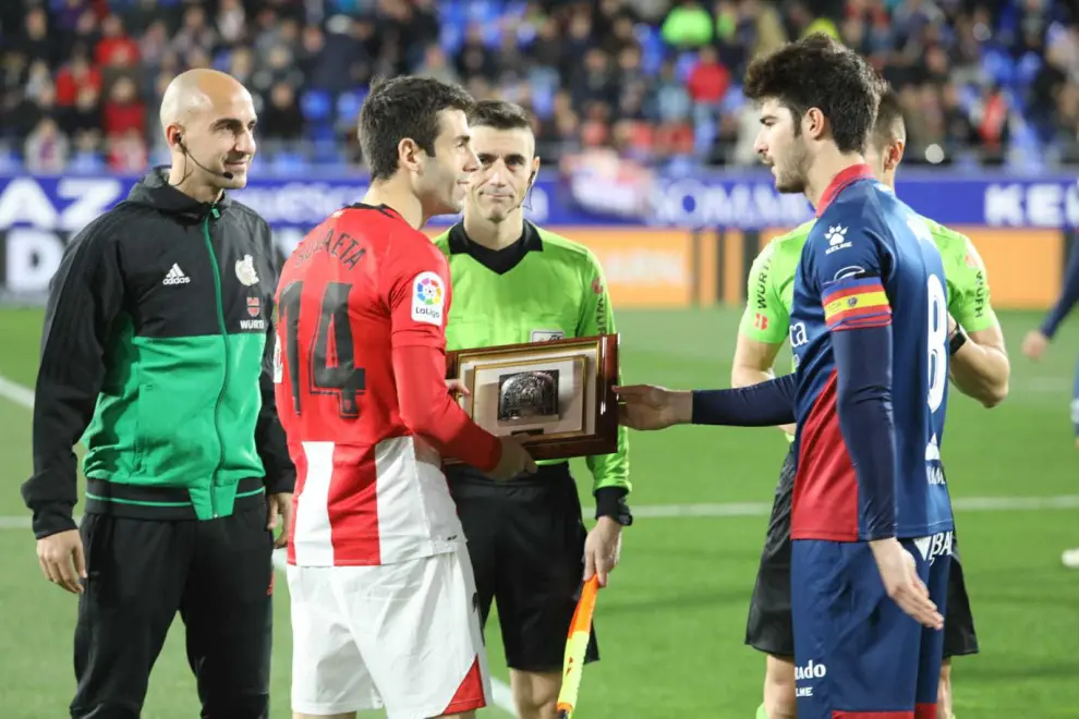 Partido entre el Huesca y el Athletic de Bilbao