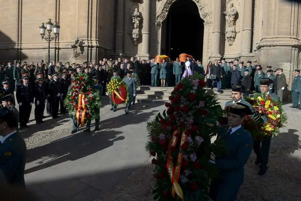Multitudinaria despedida el 16 de diciembre de 2017 en Alcañiz a los dos guardias civiles asesinados en Andorra