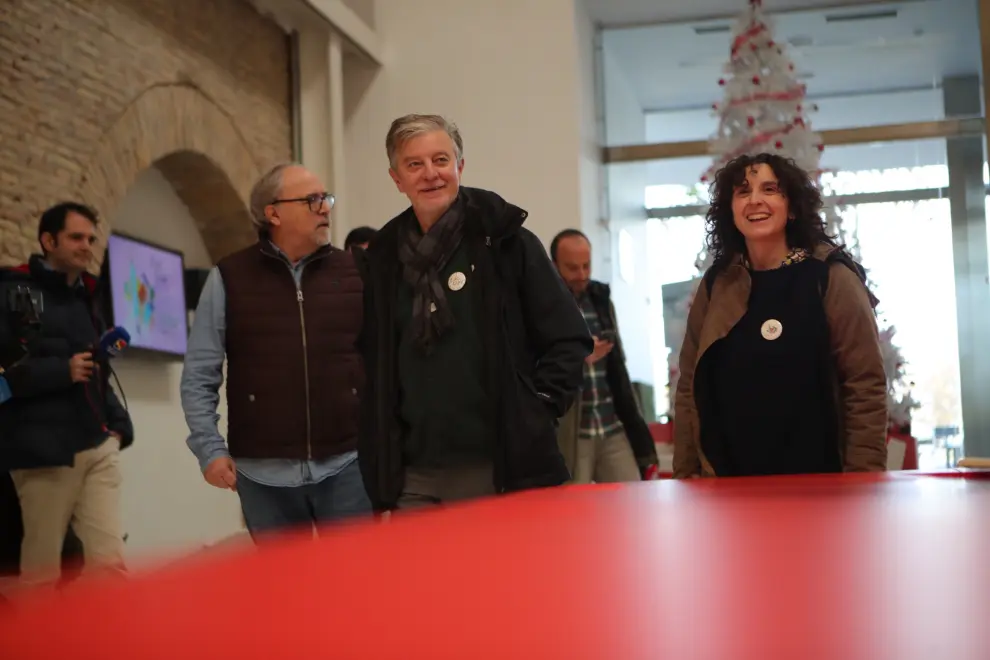 Santisteve defiende el derecho de su pareja a presentarse a una oposición del Ayuntamiento de Zaragoza