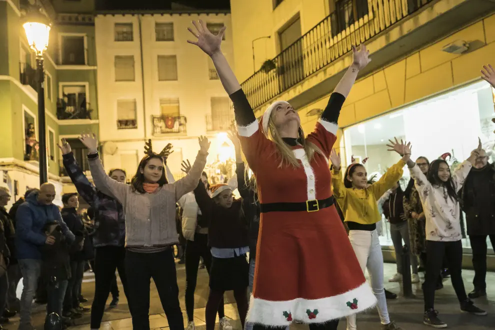 Flashmob en la calle de Ossau de Zaragoza