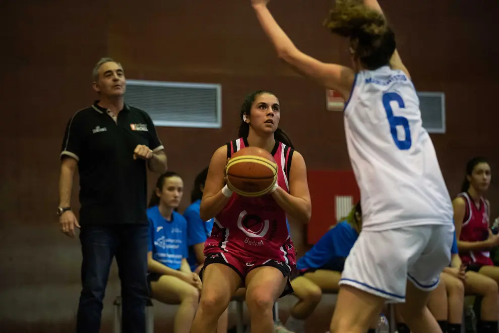 Baloncesto. Primera Femenina- Unizar vs. Marianistas.