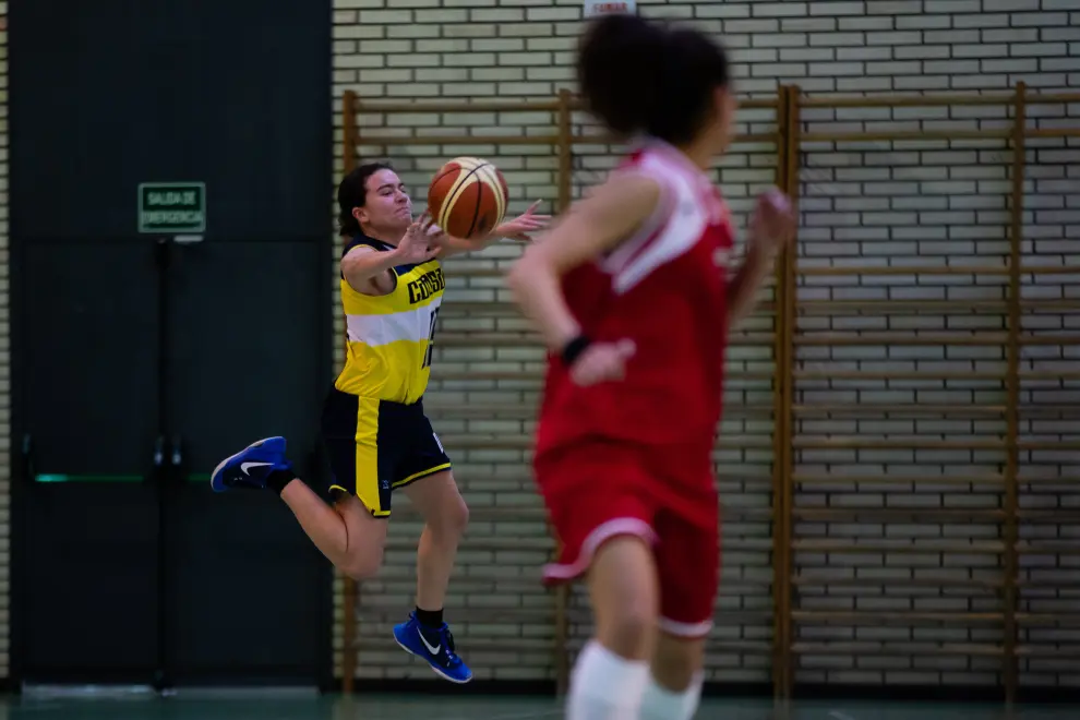 Baloncesto. Junior Femenino- Almozara vs. Calasanz.