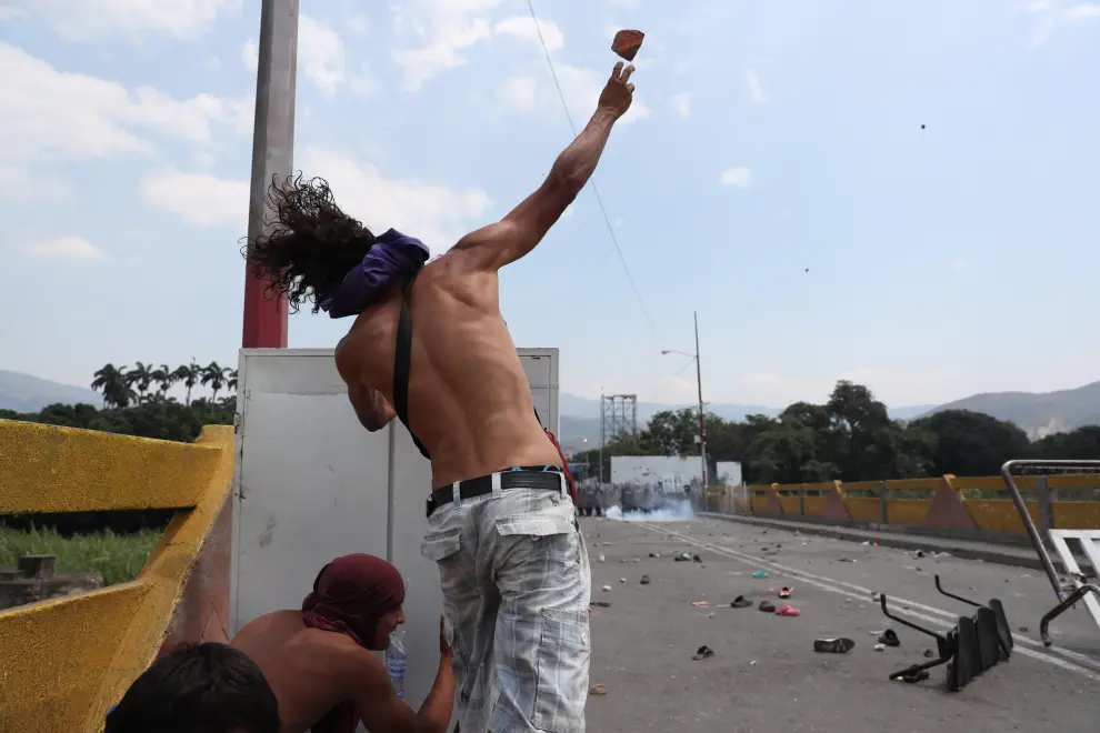 Llegada de la ayuda humanitaria a Venezuela