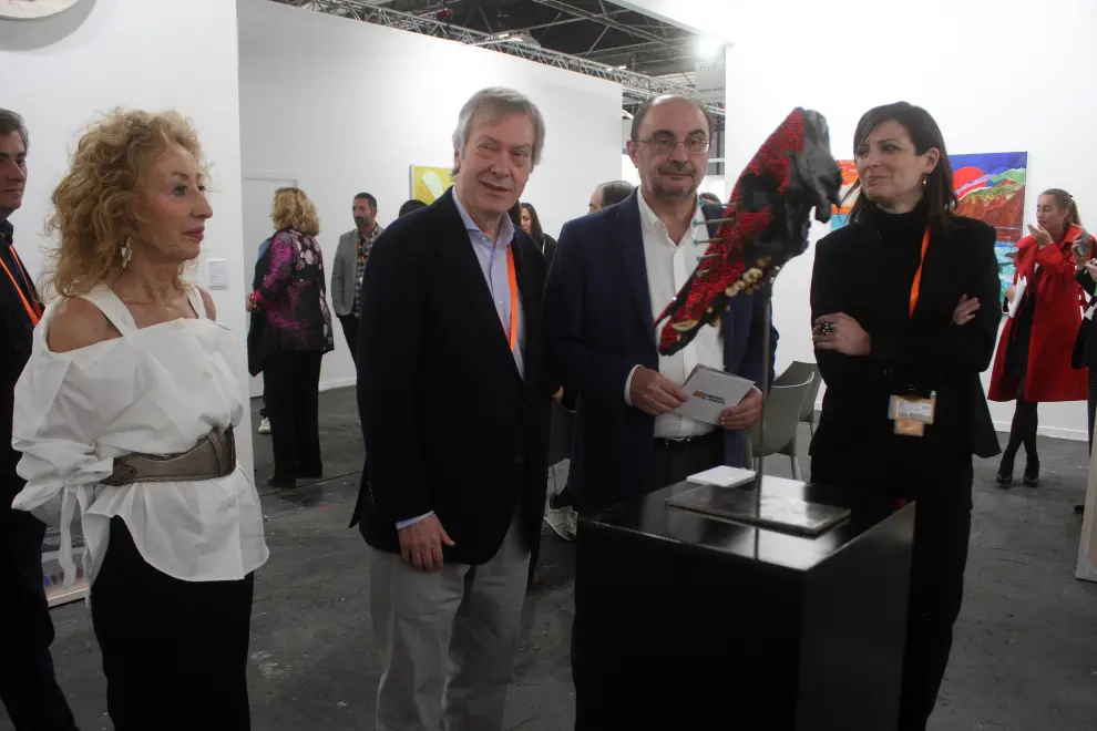 El presidente del Gobierno de Aragón ha acudido a la inauguración de Arco.