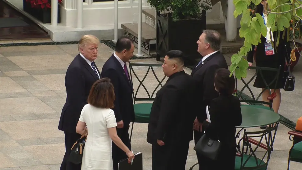 Encuentro entre Trump y Kim Jong-Un en Hánoi.