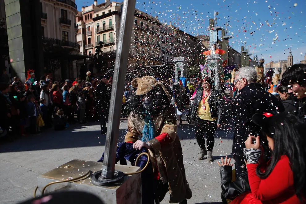 Desfile del carnaval infantil por el centro de Zaragoza