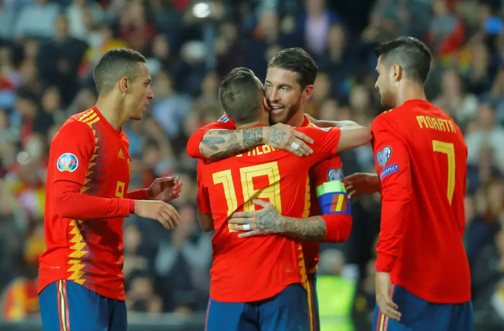 Soccer Football - Euro 2020 Qualifier - Group F - Spain v Norway - Mestalla Stadium, Valencia, Spain - March 23, 2019  Spain team group  REUTERS/Heino Kalis [[[REUTERS VOCENTO]]] SOCCER-EURO-ESP-NOR/